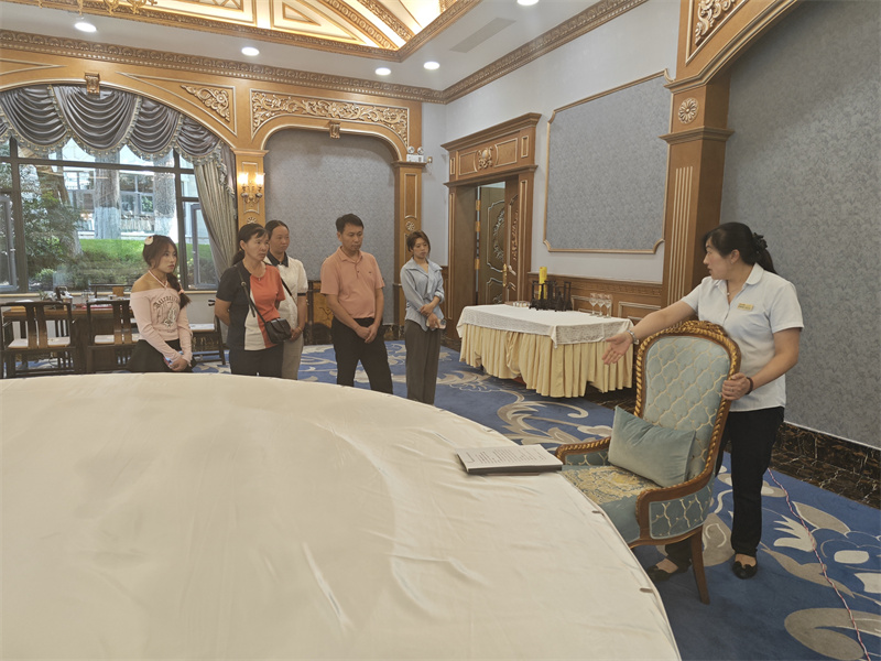 1721721140696439.jpg dbfdadd4749f4bc4a76a20658dae429.jpg